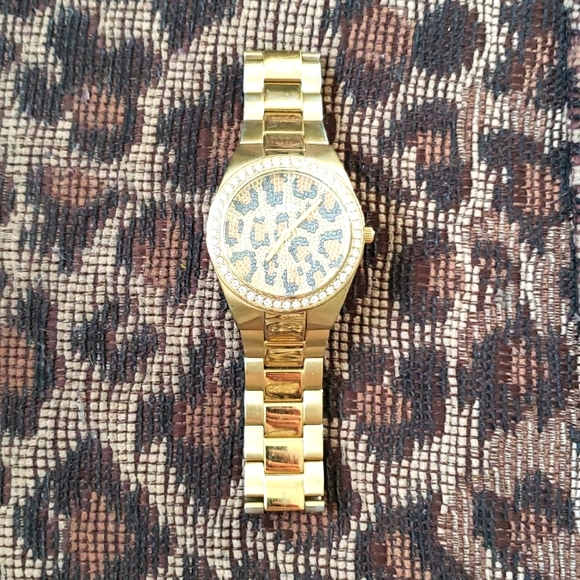 Guess Accessories - Vintage Guess watch